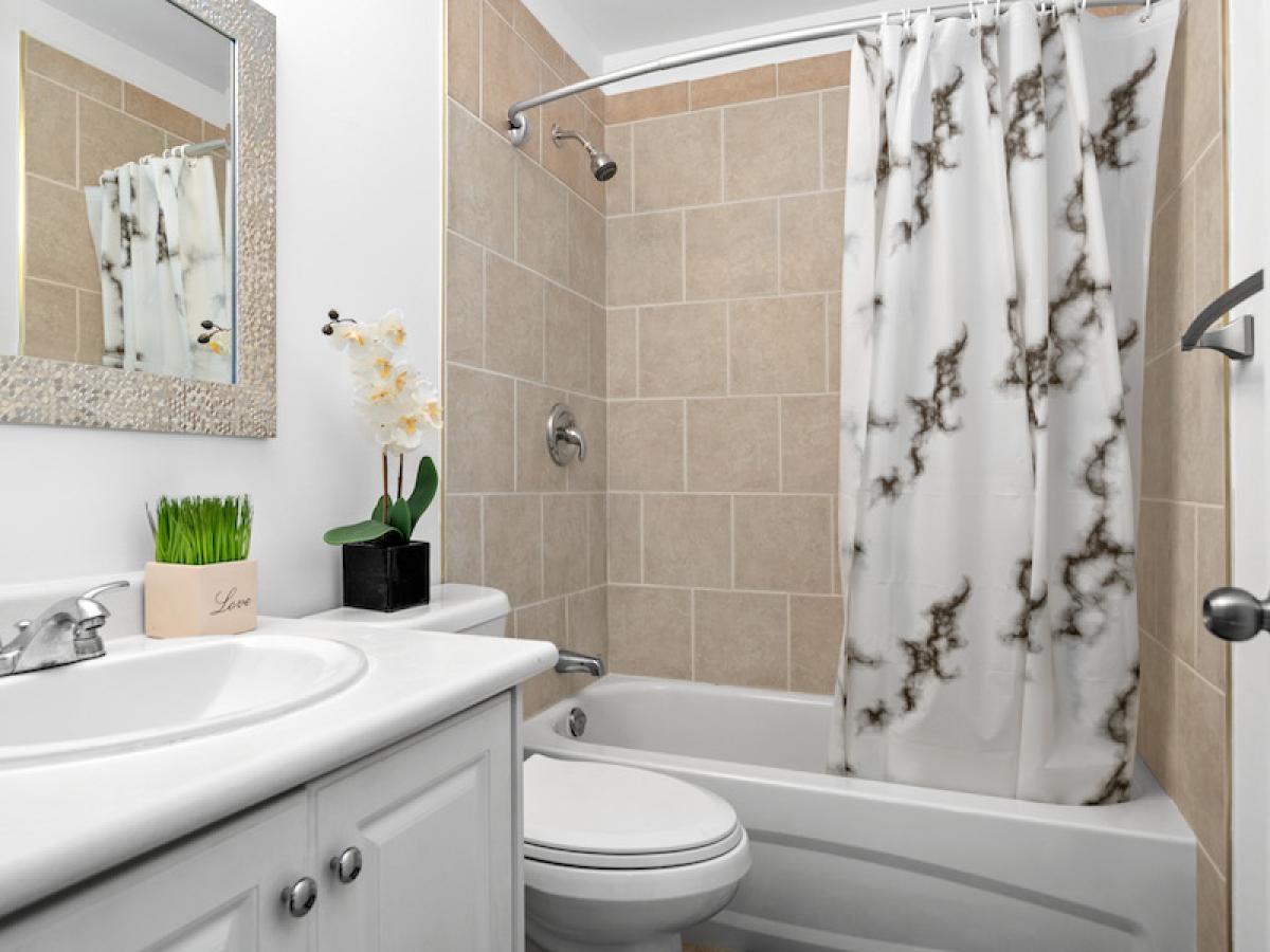 4 Piece Bath