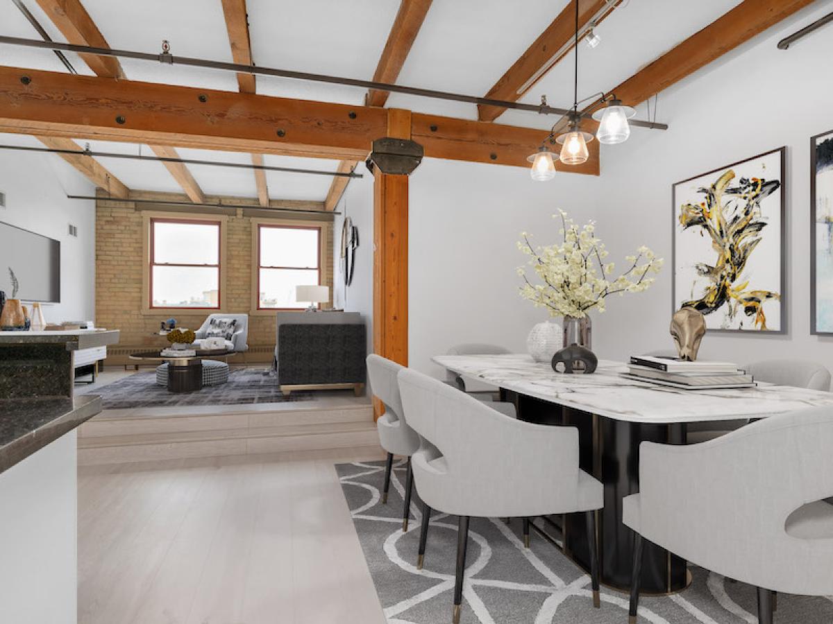 Dining Room/Living Room